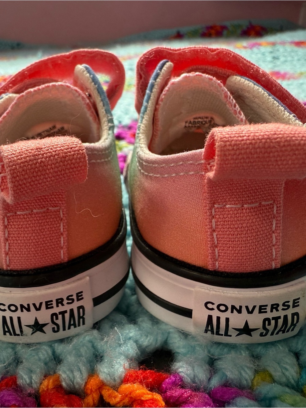Baby Rainbow Converse - Picture 10 of 12
